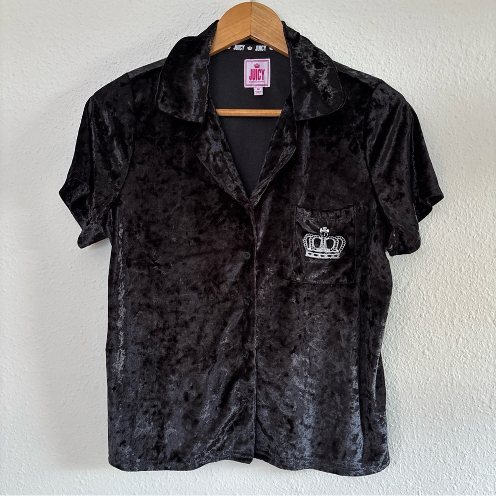 JUICY By Juicy Couture Y2K Black Crushed Velvet Top Pajama Shirt M Crown Logo